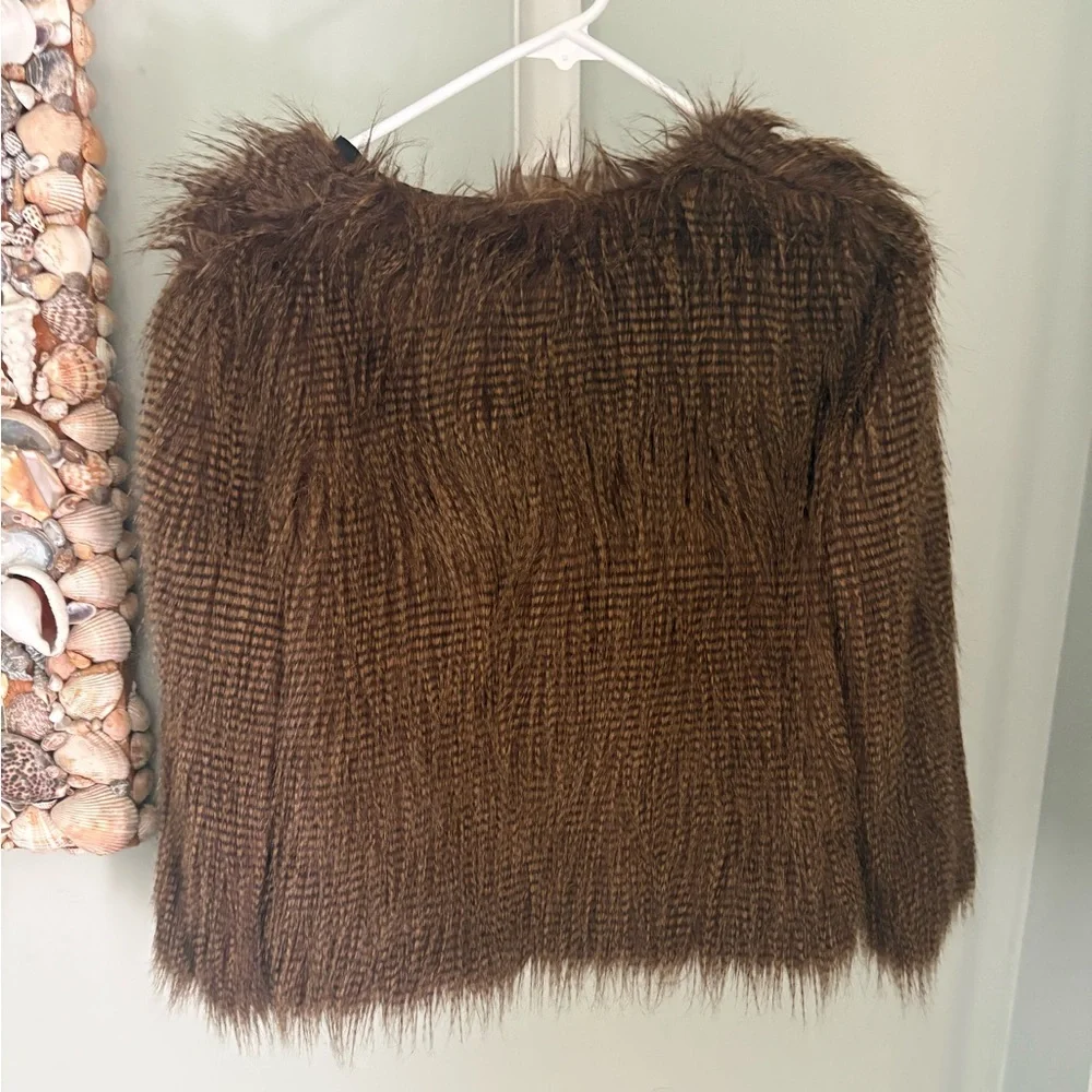 Urban Outfitters Kimchi Blue Brown Faux Fur Cropped Jacket - medium - Picture 2 of 5